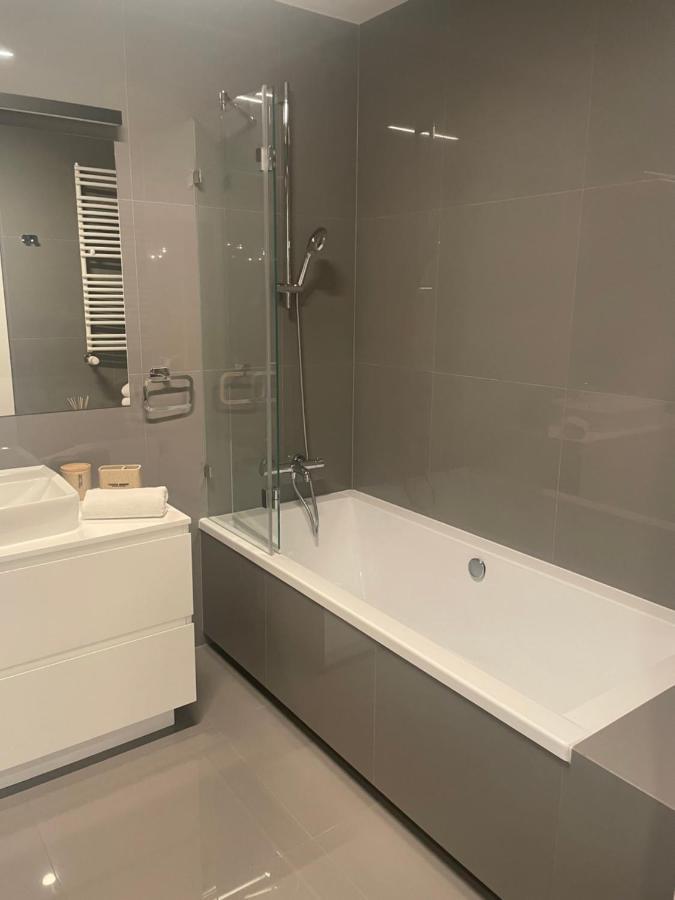 Silver Apartments - Ovo -Justincenter Βρότσλαβ Εξωτερικό φωτογραφία